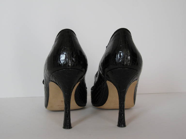 Crocodile MANOLO BLAHNIK Mary Janes              size 39 In Excellent Condition In Palm Beach, FL