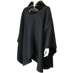 LORO PIANA cashmere cape with chinchilla collar  BABY SOFT