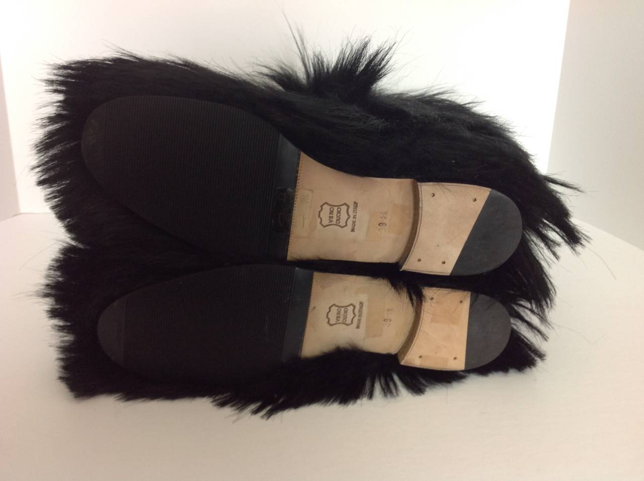 Women's MANOLO BLAHNIK jet black fur boot          Size 39 1/2