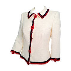 Jeweled and Embroidered Escada Ivory Tweed Cropped Jacket