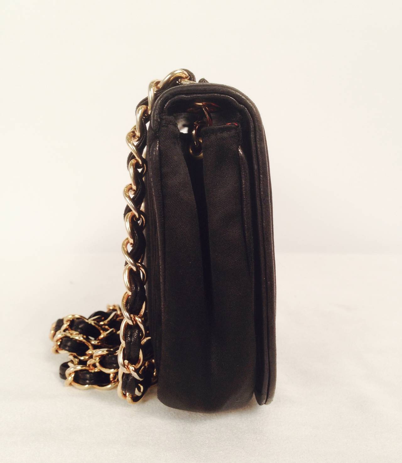 Women's Vintage 1980s Chanel Black Satin Evening Shoulder Bag For Sale