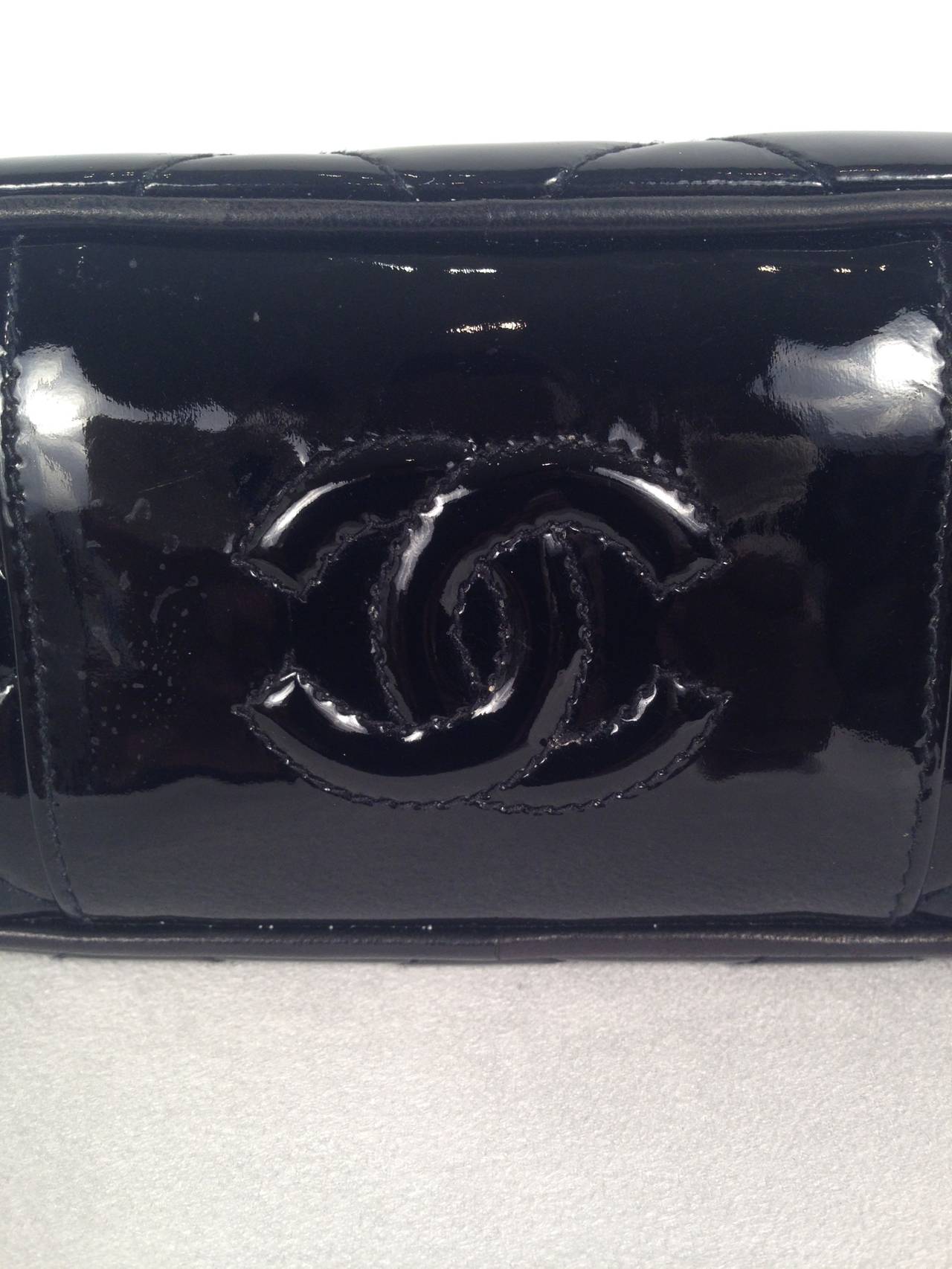 1990s Chanel Black Patent Leather Quilted Camera Bag For Sale 1