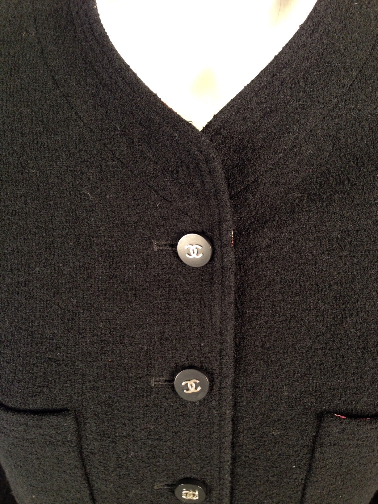 1990s Chanel Black Boucle Skirt Suit For Sale 4