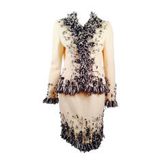 Oscar de la Renta Wool Boucle Yarn Embroidered Skirt Suit