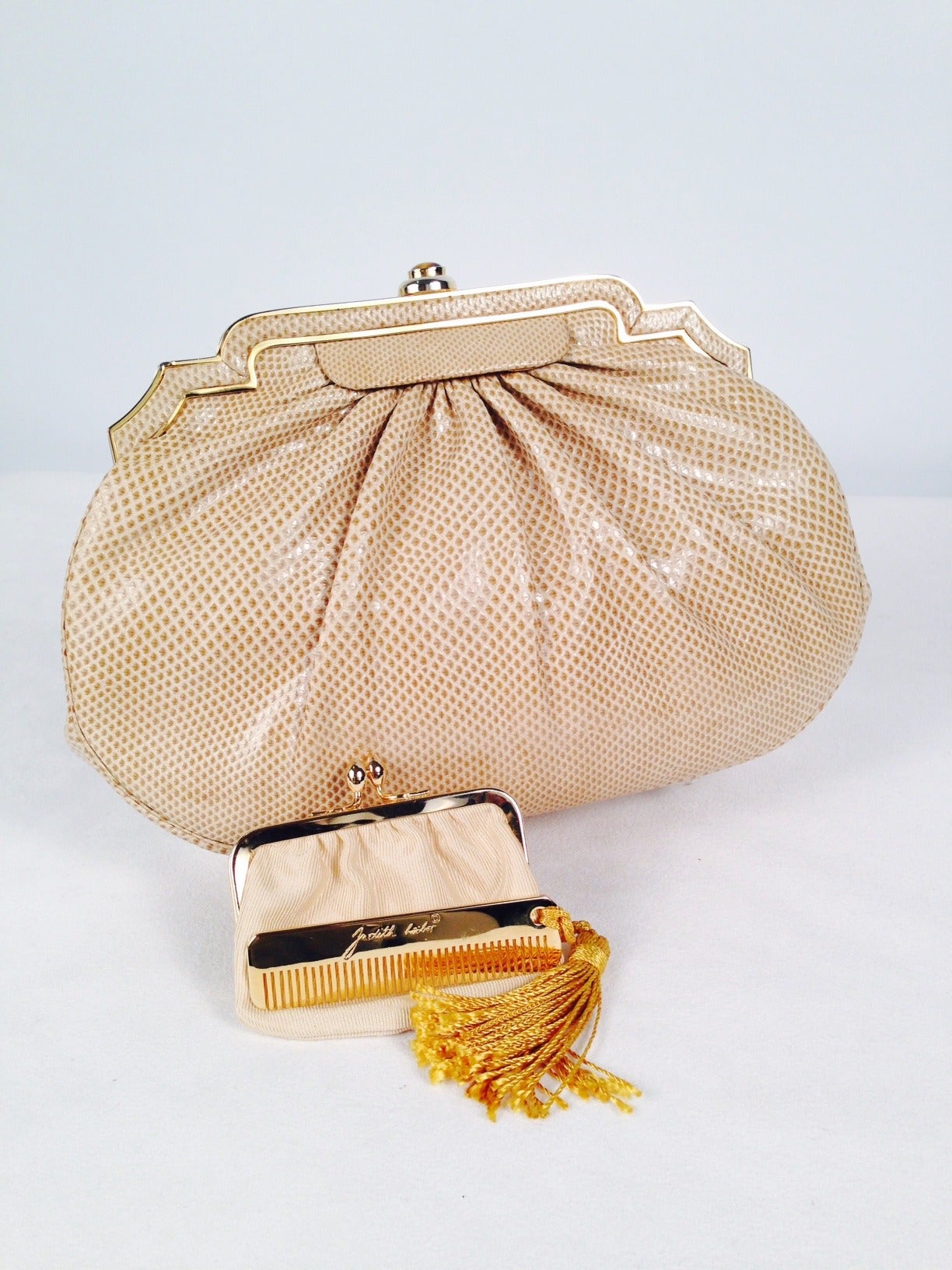 Vintage Judith Leiber Taupe Lizard Skin Evening Bag With Tiger's Eye For Sale 1