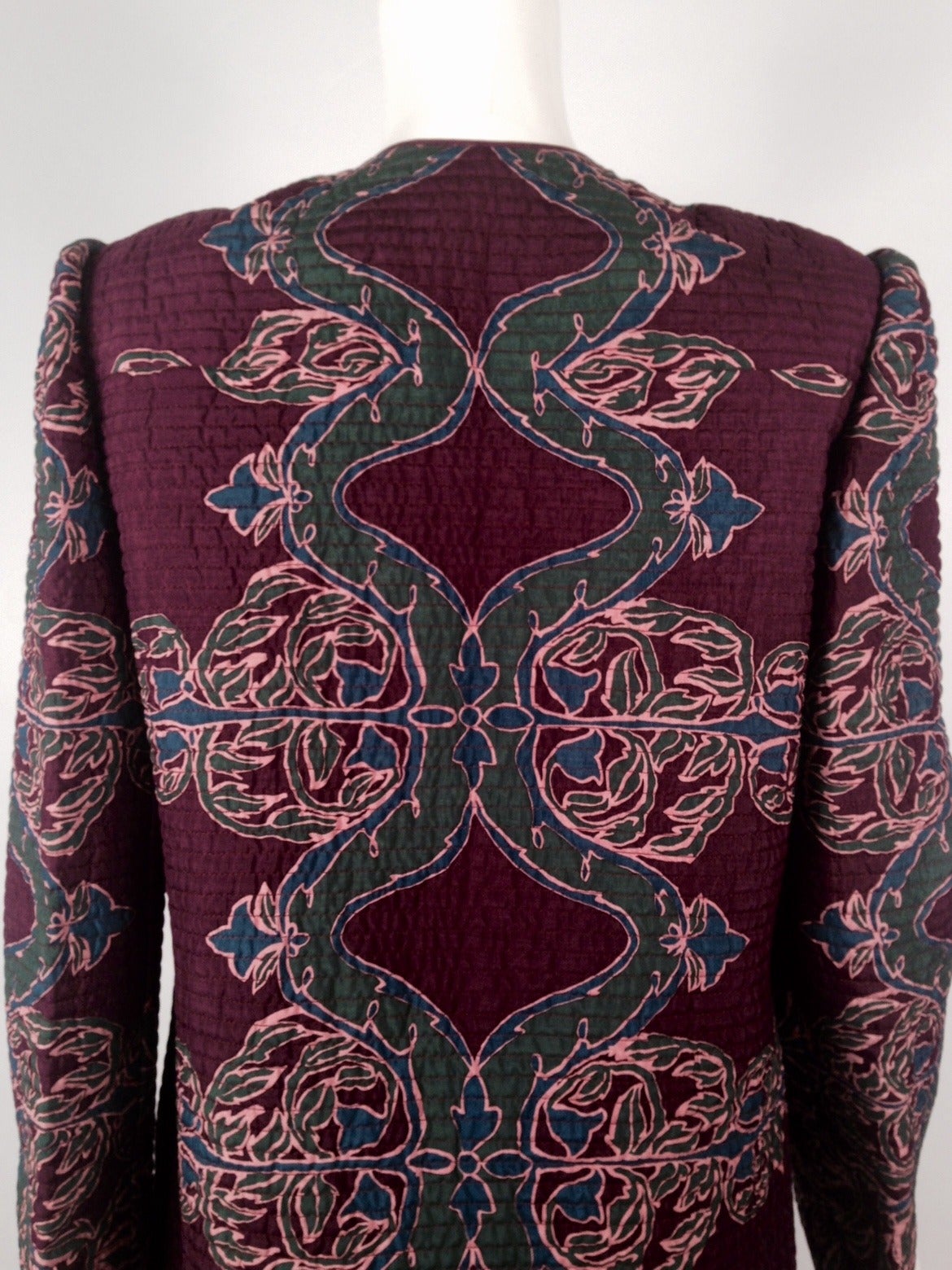 Women's Vintage Mary McFadden Quilted Aubergine Print Silk Coat For Sale