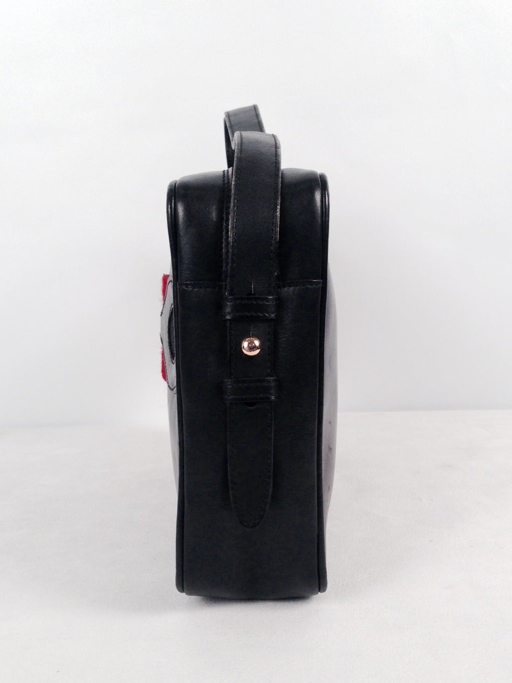 Vintage Gucci Black Leather Camera Bag For Sale at 1stdibs