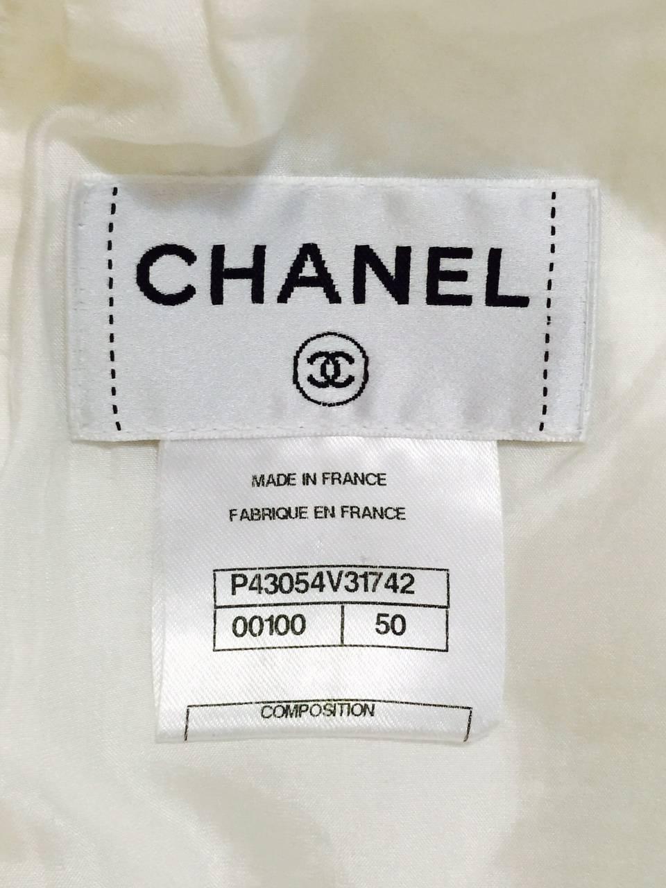 Chanel Ivory Cotton Tweed Dress With Capped Sleeves and Banded Waist 2