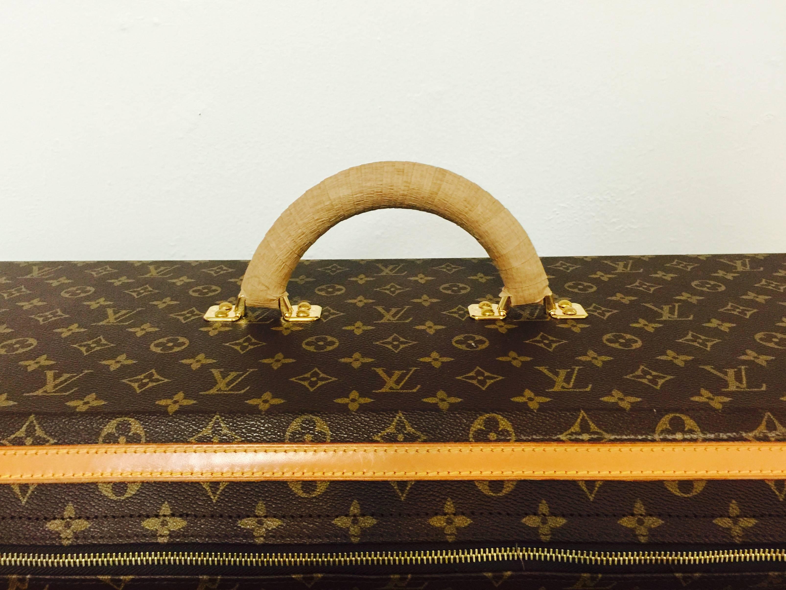 combination lock purse