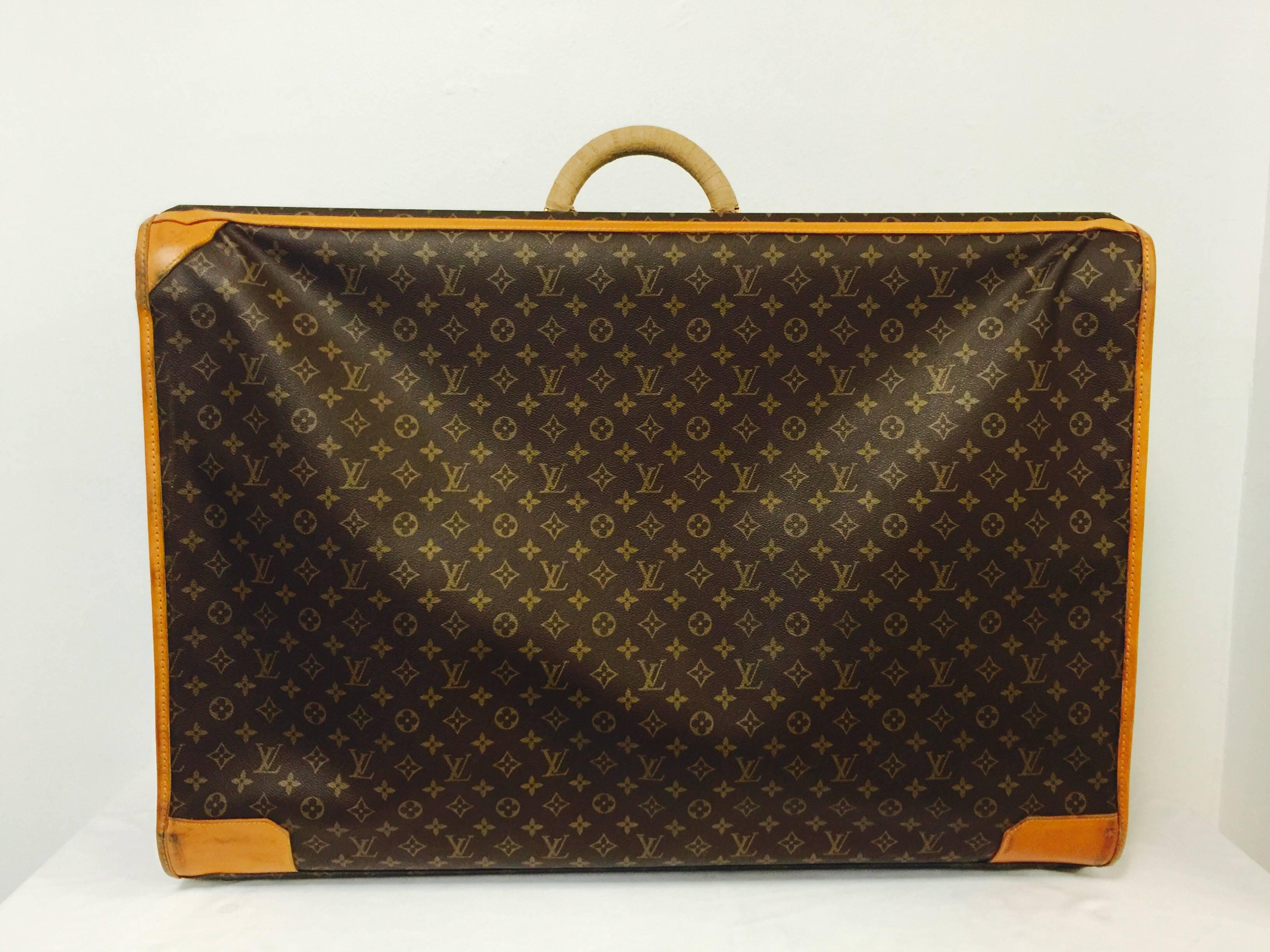 Luxurious Louis Vuitton Monogram Soft Sided Canvas Pullman 80 With Combination Lock and New Handle speaks for itself.  Featuring signature, world-renowned monogram canvas and Vachetta leather, Louis Vuitton luggage is not only instantly recognizable