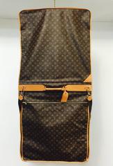 Lussuosa borsa porta abiti in tela Louis Vuitton Monogram