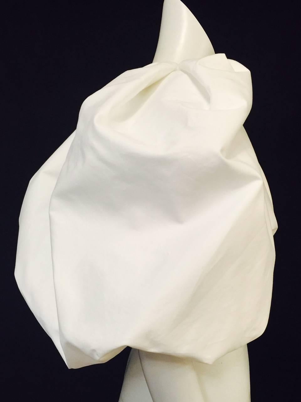 Beige Dramatic Yves Saint Laurent White Cotton Bolero With Oversized Pouf Sleeves