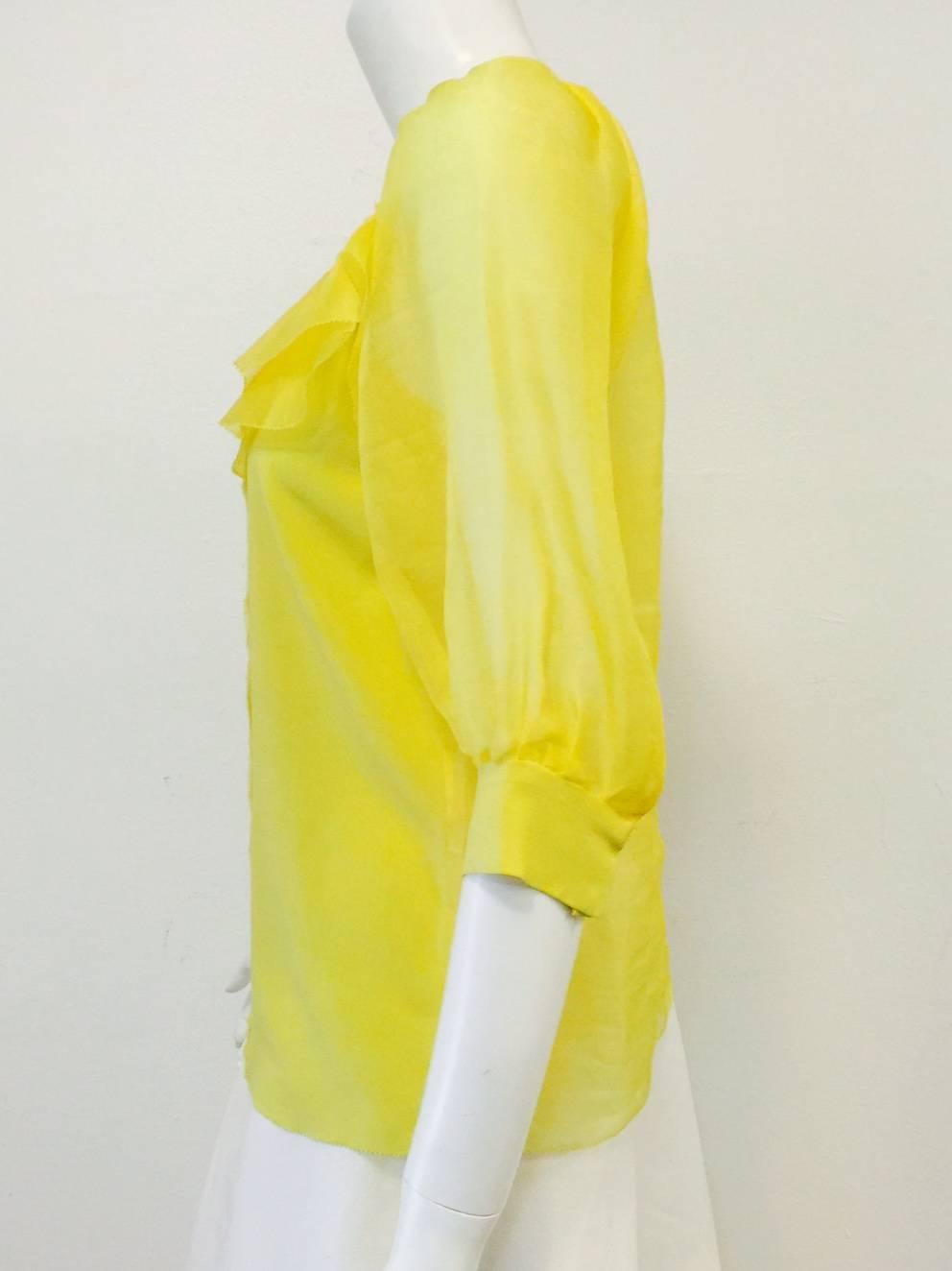 Oscar de la Renta Lemon Silk Blouse With Ruffles and Raglan Sleeves In Excellent Condition In Palm Beach, FL