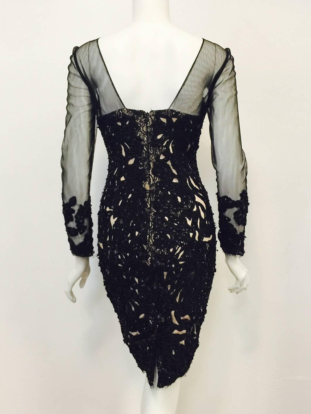 Mandalay Langärmeliges Schwarzes Cocktailkleid aus Spitze mit Perlen und Pailletten im Zustand „Hervorragend“ in Palm Beach, FL
