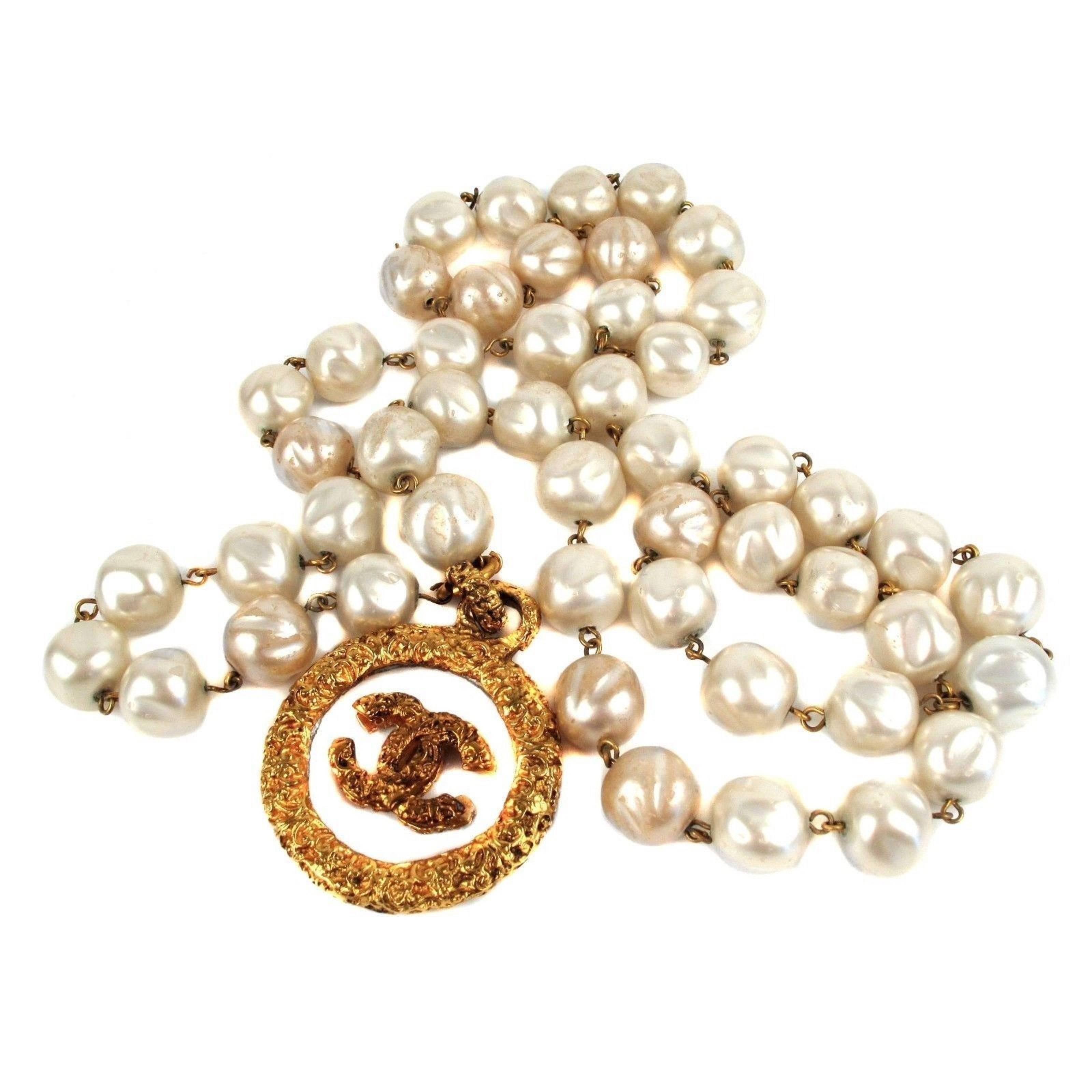1993 Chanel Glass Pearl Necklace with CC Logo Drop