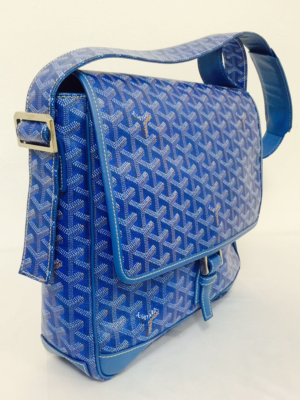 goyard messenger bag blue