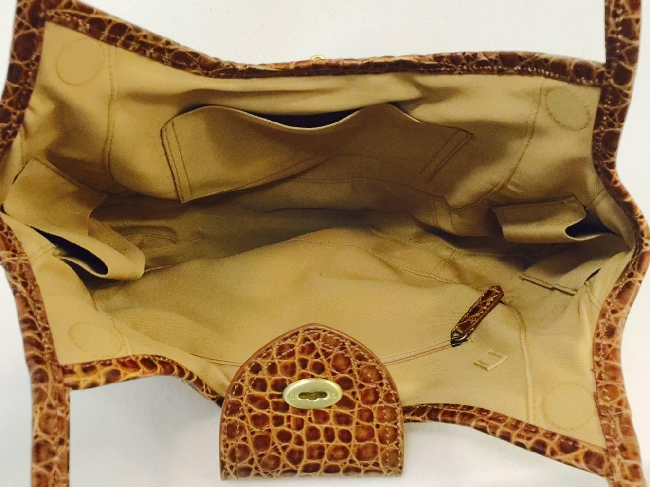 Eric Javits Tan Jute Hobo Bag With Crocodile Embossed Leather Trim In Excellent Condition In Palm Beach, FL