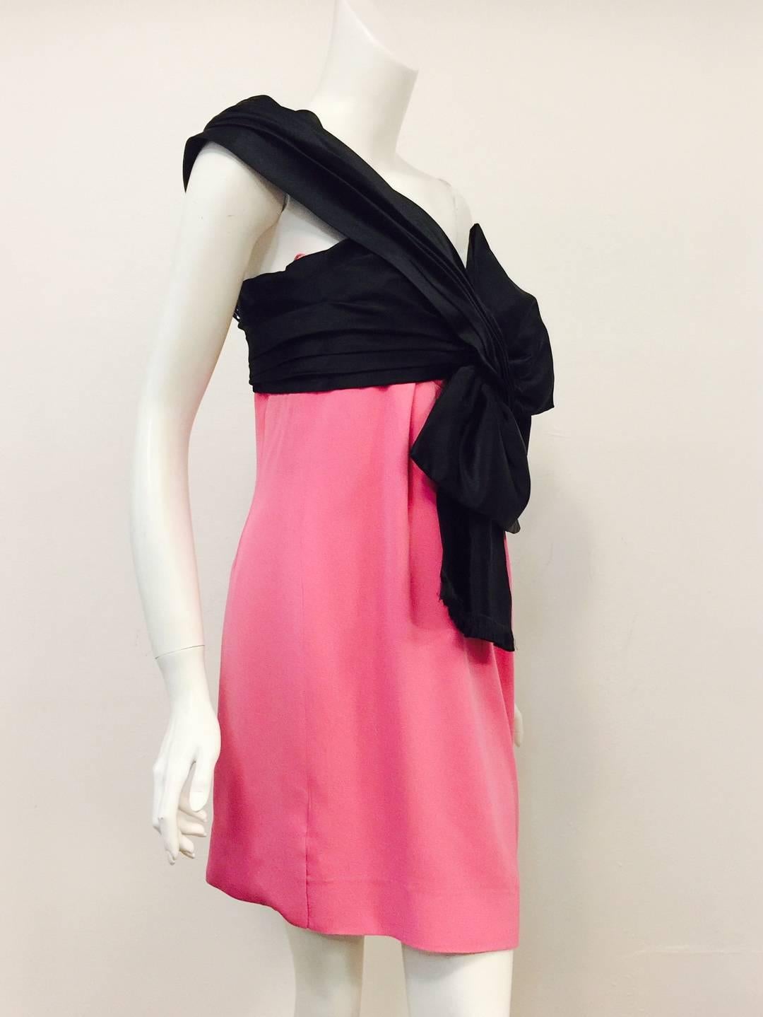 Christian Dior Boutique Black & Pink Silk One Shoulder Cocktail Dress With Bow In Excellent Condition For Sale In Palm Beach, FL