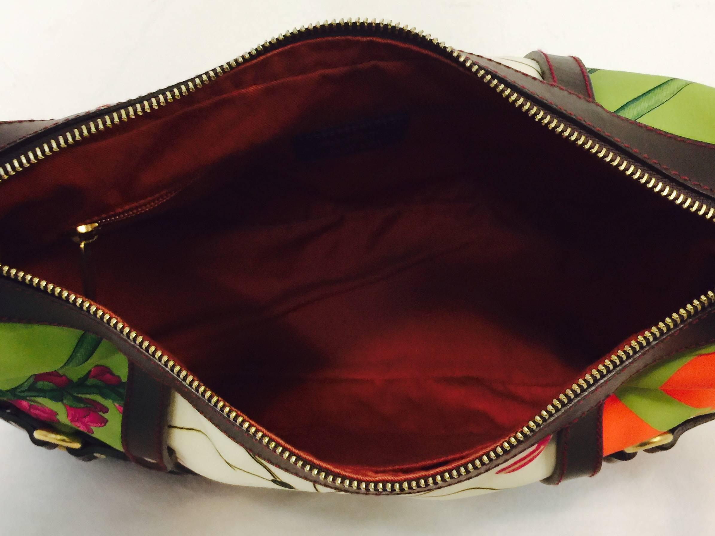 Salvatore Ferragamo Fiera Print Shoulder Bag With Brown Leather Trim 1