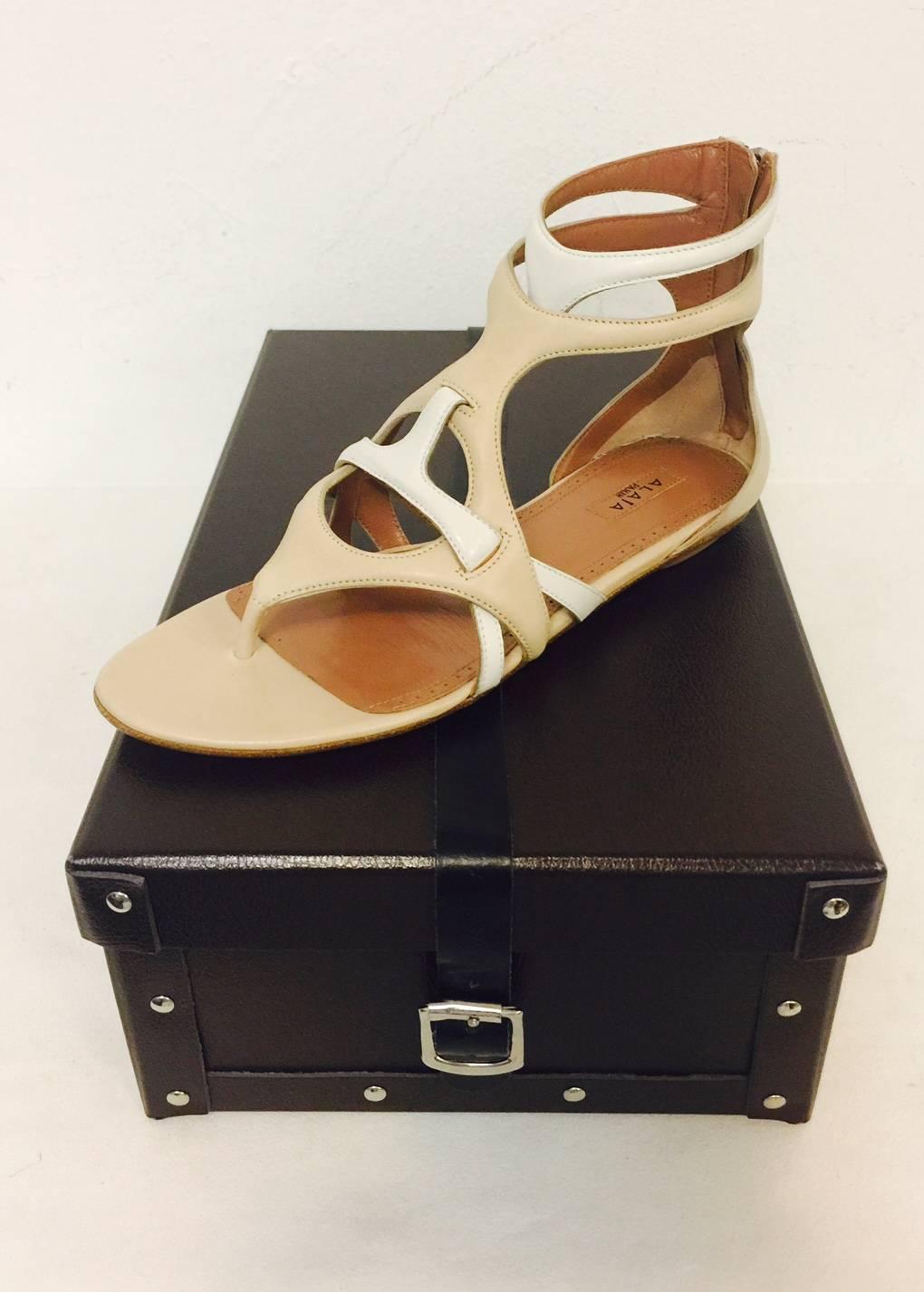 Azzedine Alaia Color Bocked Thong Sandals W Sculpted Vamps & Ankle Straps For Sale 3
