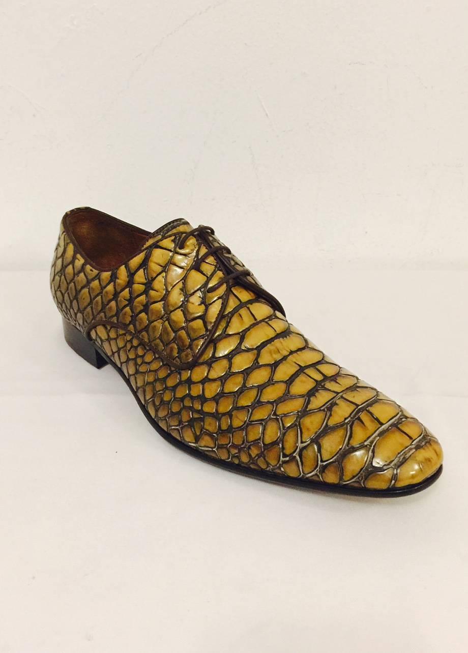New Roberto Cavalli Men's Old Gold Crocodile Embossed Leather Shoes In New Condition In Palm Beach, FL
