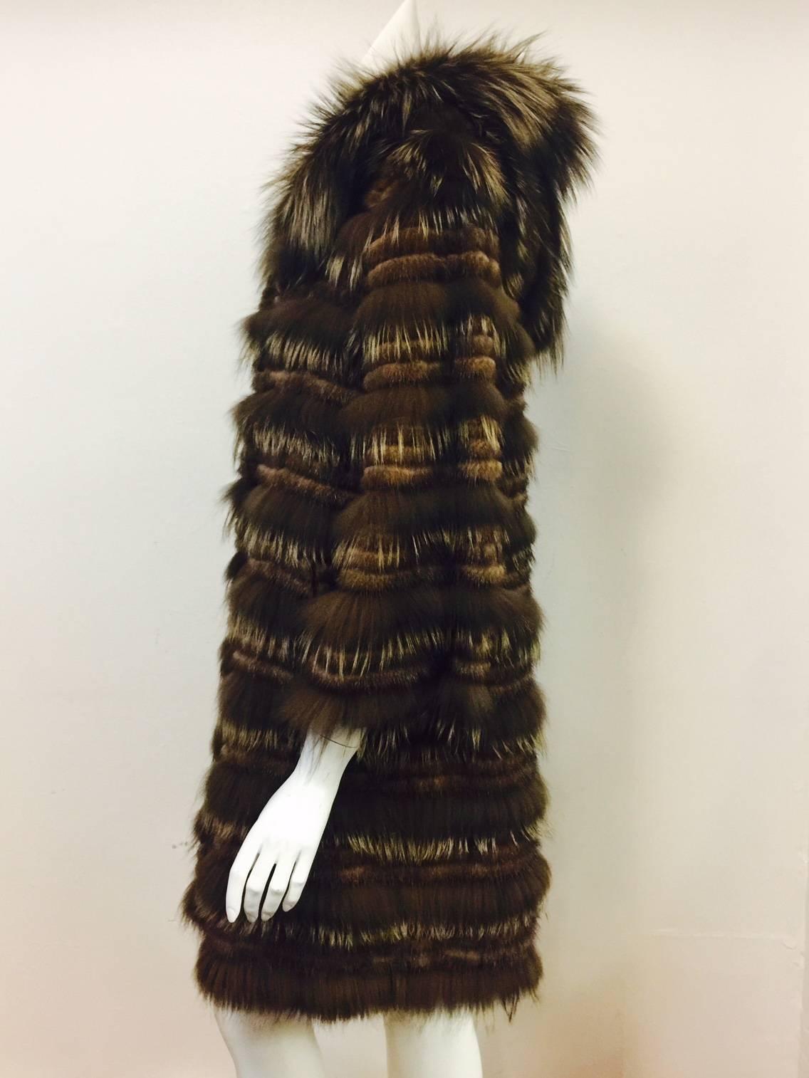 Carmen Marc Valvo Mink & Feathered Fox Corduroy Coat W Fox Trimmed Hood In Excellent Condition In Palm Beach, FL