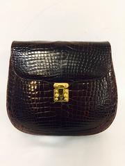 1980s Lana of London Bordeaux Alligator Chain Shoulder Bag W Squeeze Lock