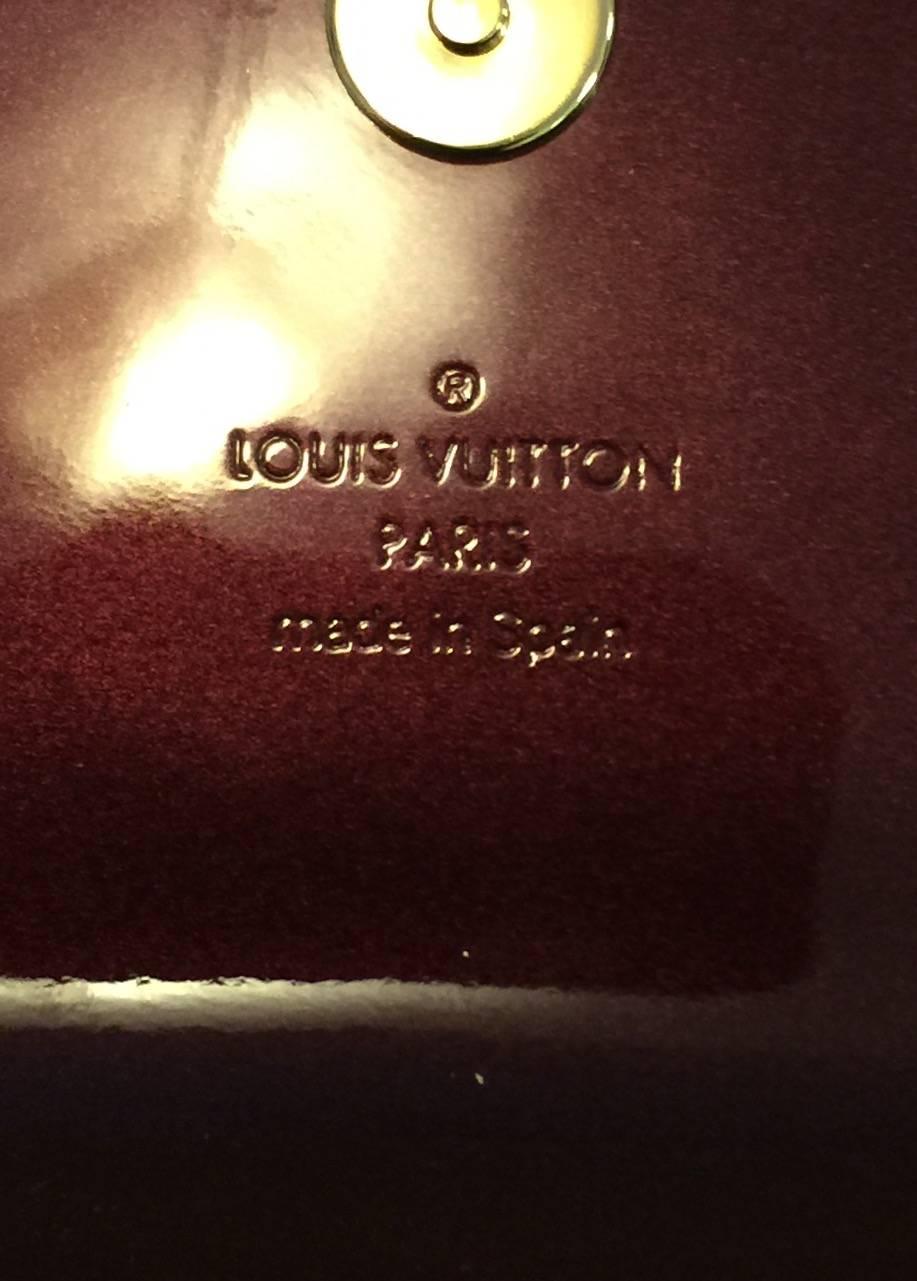 Louis Vuitton Vernis SoBe Clutch Rouge Fauviste 2