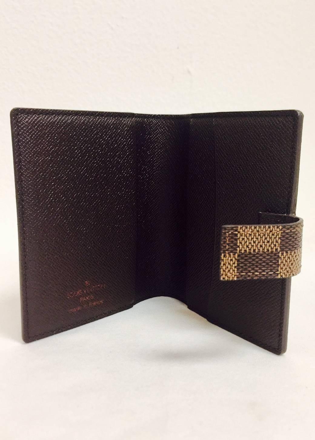 Louis Vuitton Ebene Damier Canvas Wallet With Snap Closure  In Excellent Condition In Palm Beach, FL