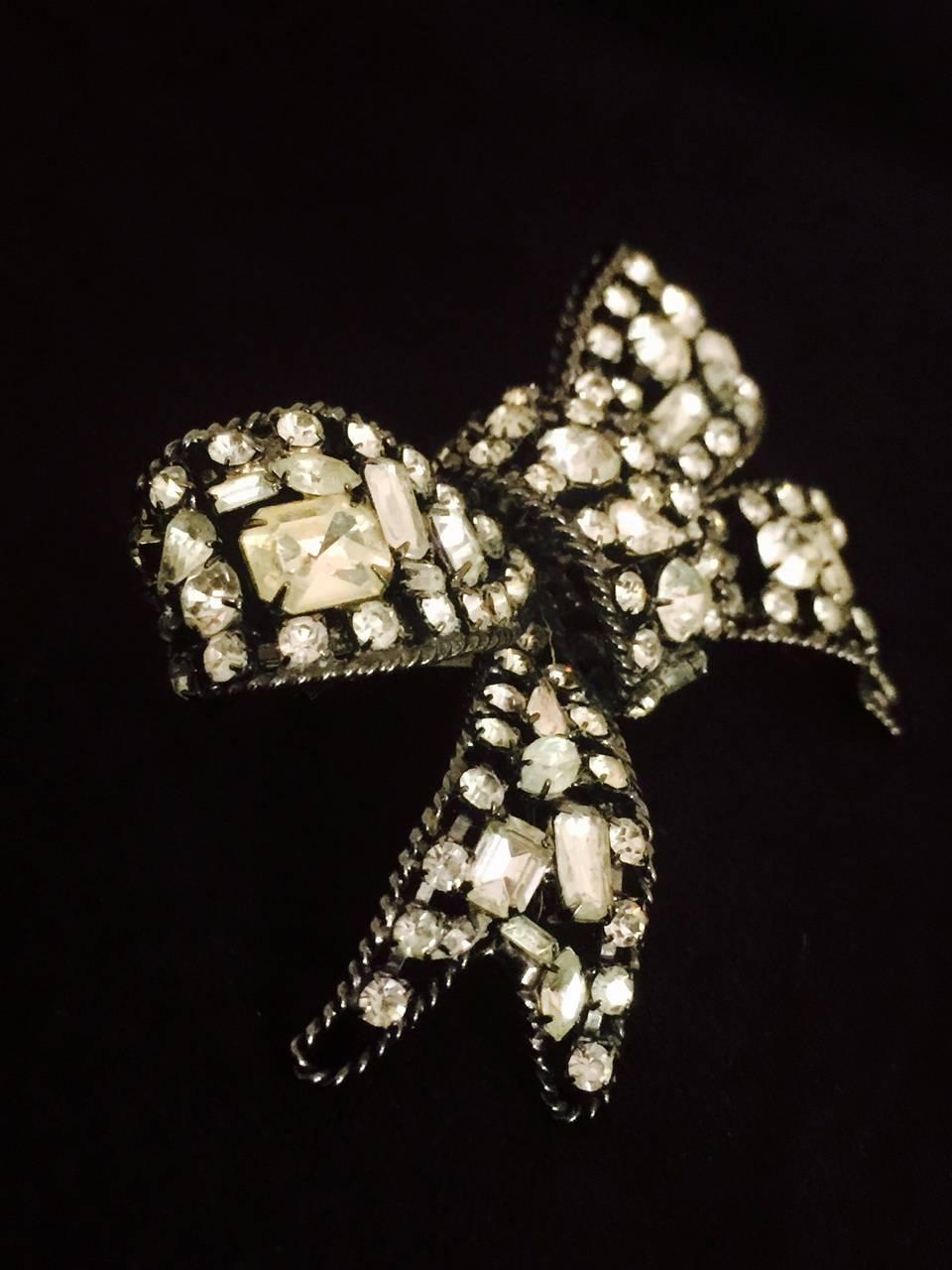Contemporary Bodacious Bow Brooch by Lawrence VRBA