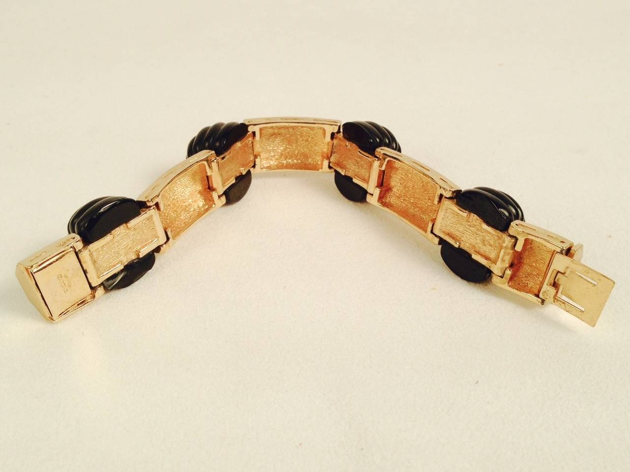 Christian Dior Gold Tone Bracelet In Excellent Condition In Palm Beach, FL