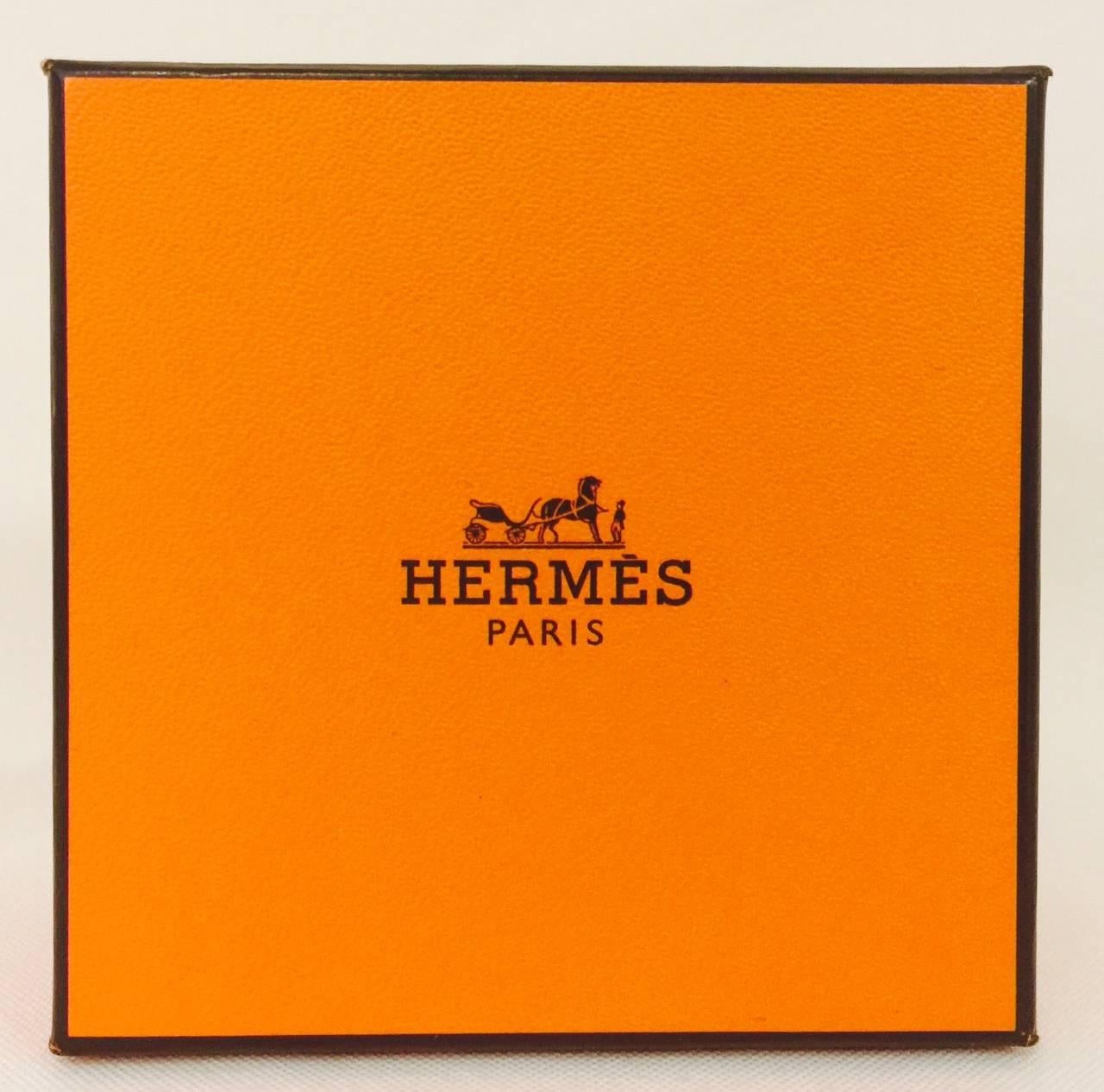 Hermes Grand Apparet Enamel Cuff Medium In Excellent Condition In Palm Beach, FL