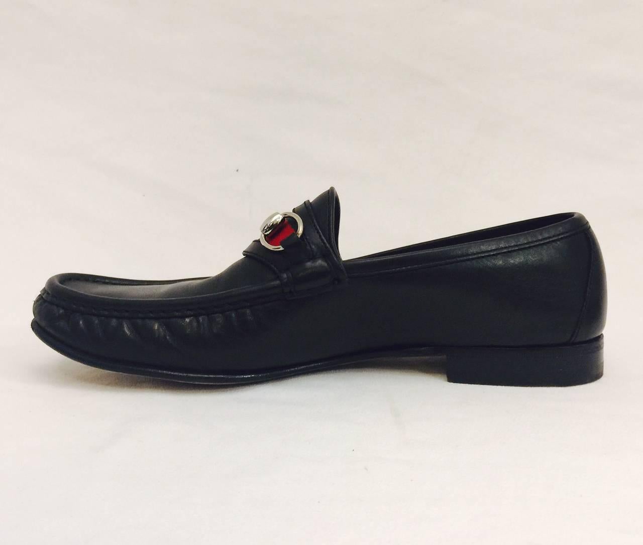 Men's Gucci Penny Loafers with Iconic Ribbon Stripe & Horsebit. Sz 9 1/2 Black In Excellent Condition In Palm Beach, FL
