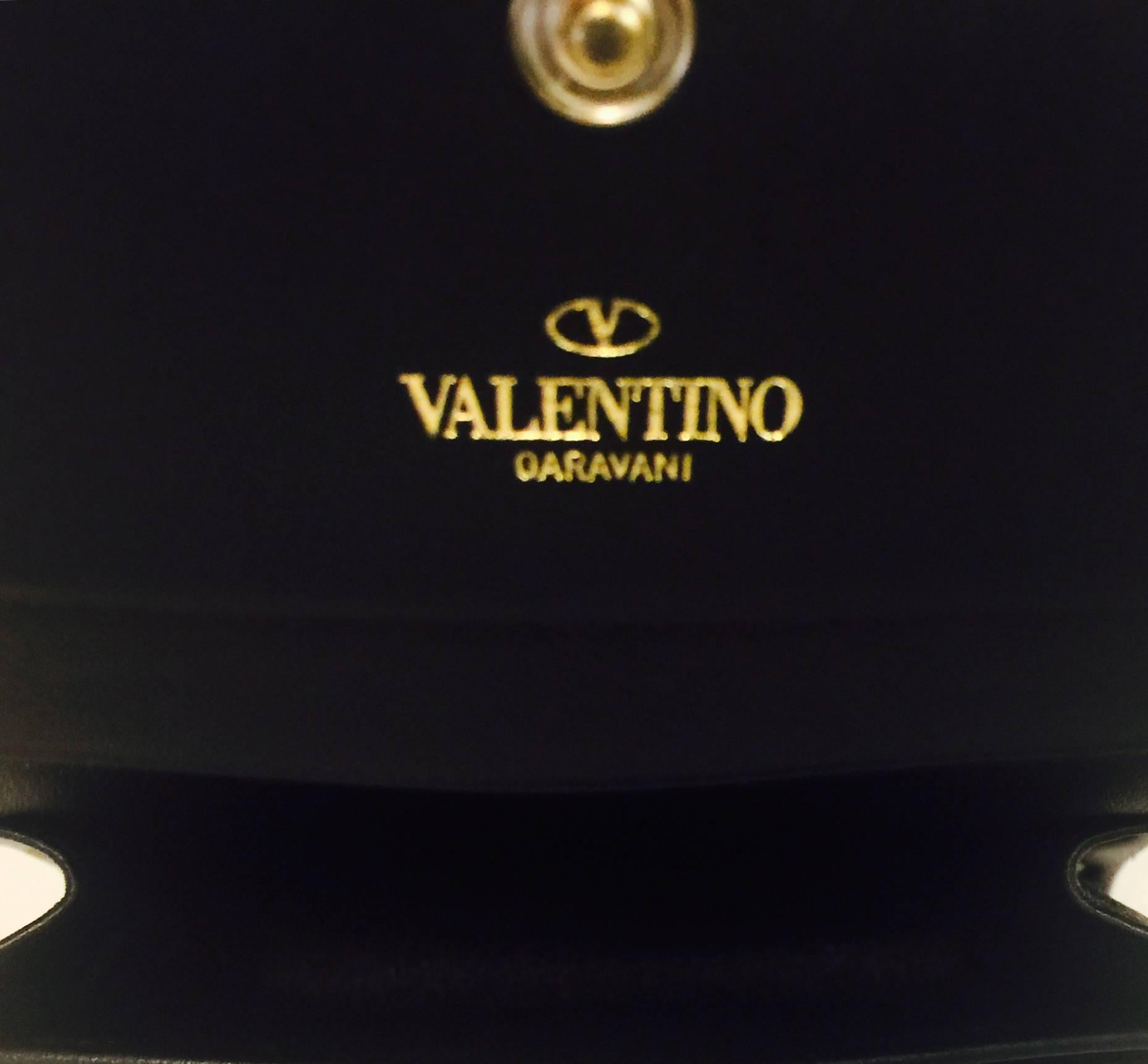 Vivacious Valentino Bi-Color Rockstud Vitello Leather Wallet With Card Case 2