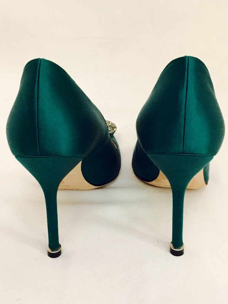 manolo blahnik emerald green