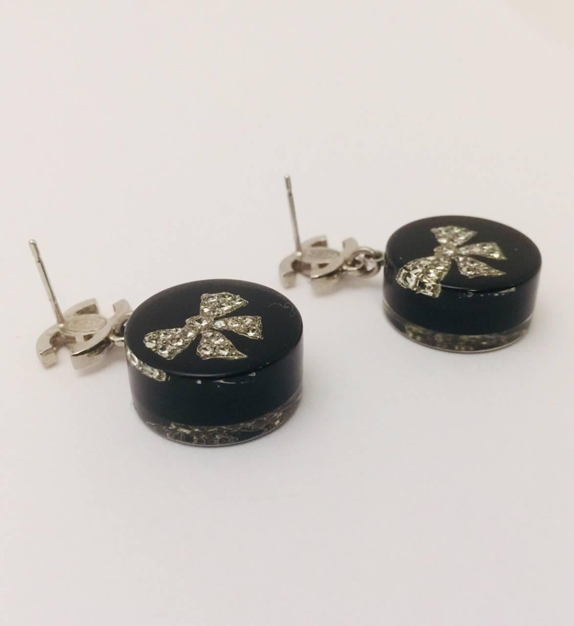 2010 earrings