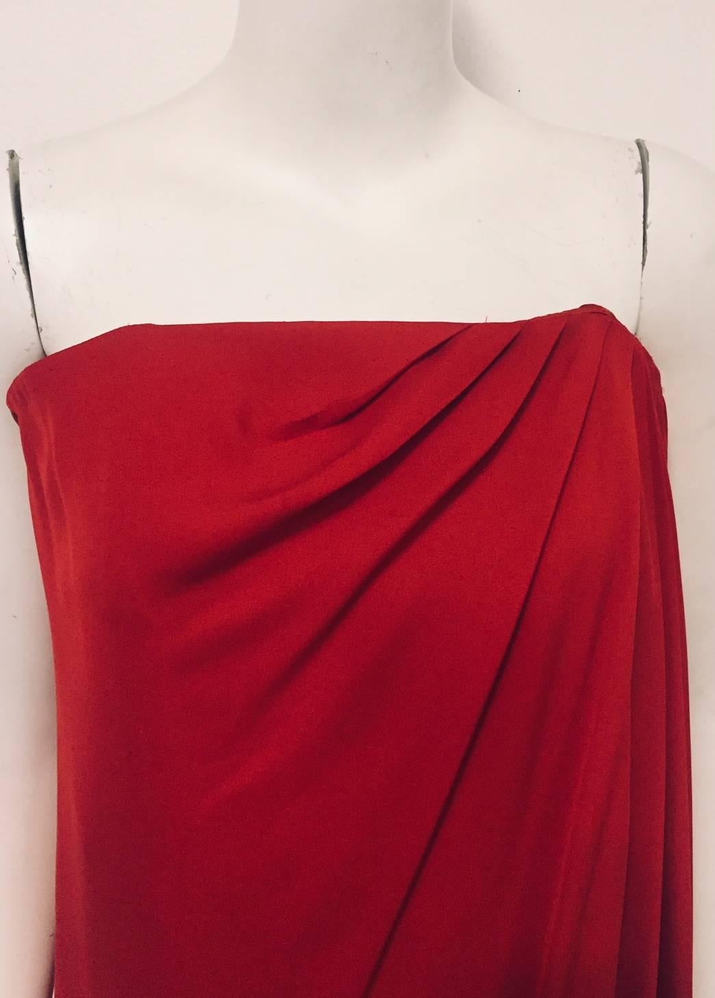 Monique Lhuillier Ravishing Red Silk Strapless Goddess Gown  For Sale 1