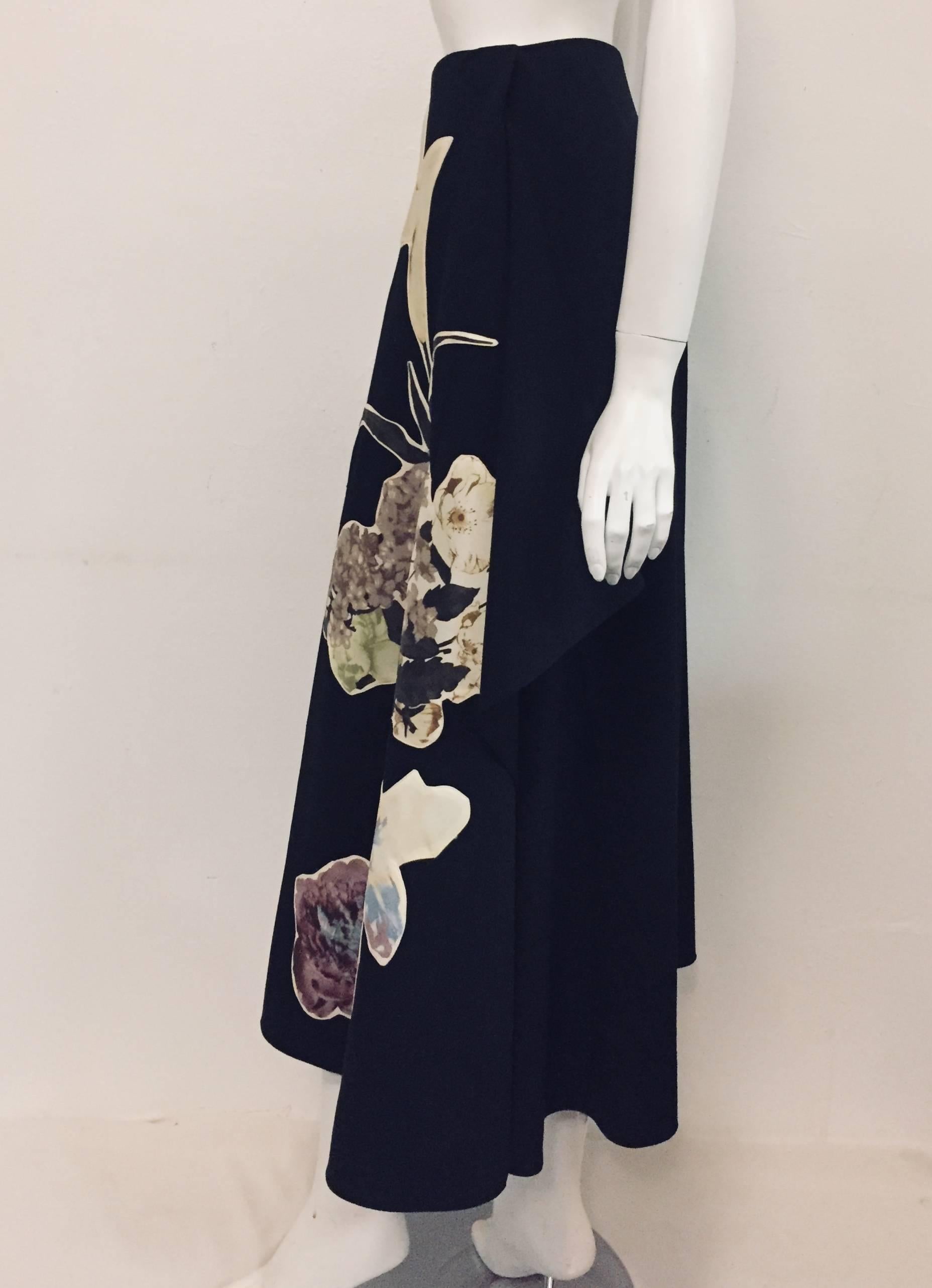 Valentino Wool Crepe and Silk Asymmetric Full Skirt with Appliques In Excellent Condition For Sale In Palm Beach, FL