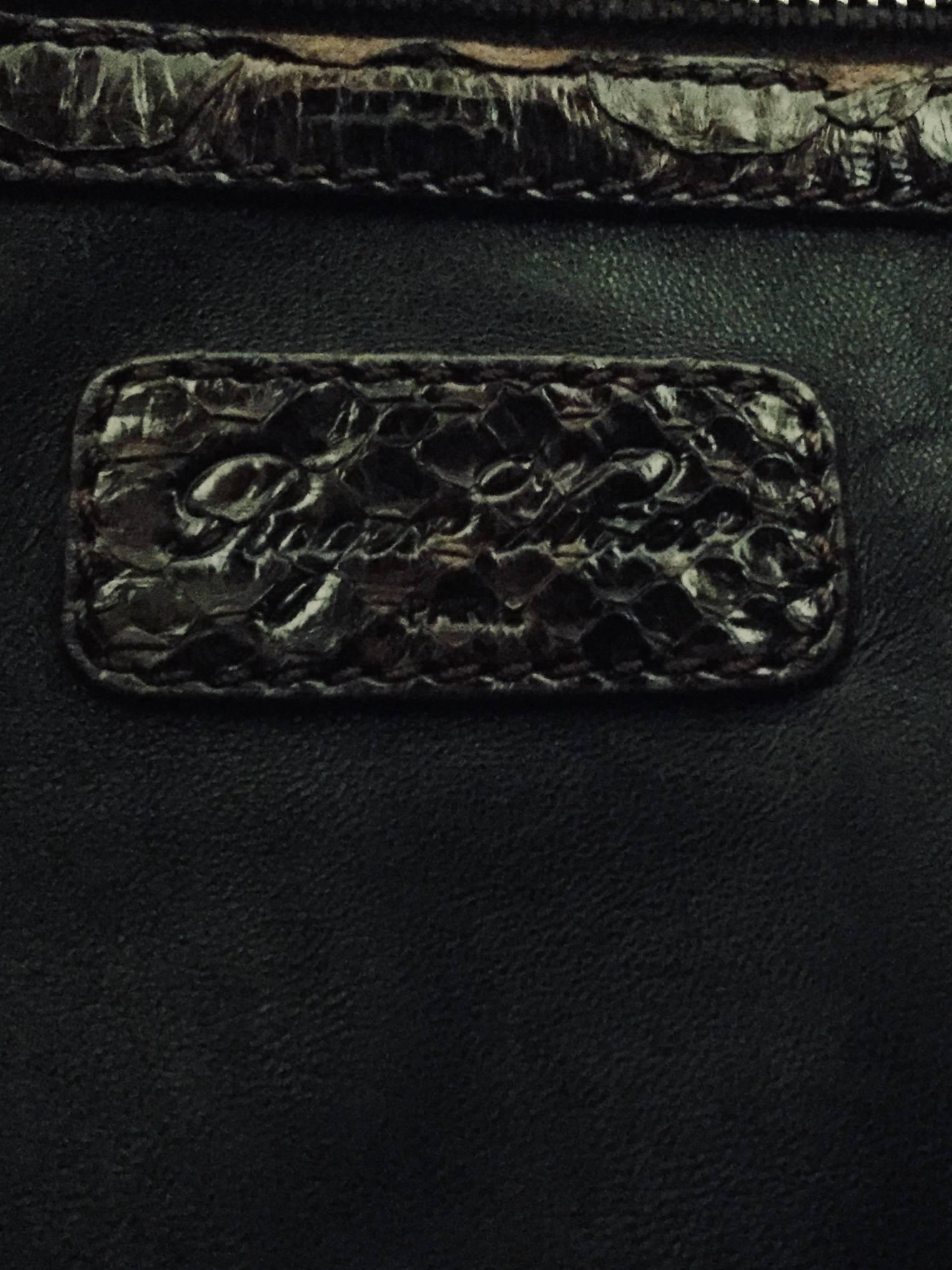 Recognizable Roger Vivier Metro Medium Burgundy Python Handbag  For Sale 1