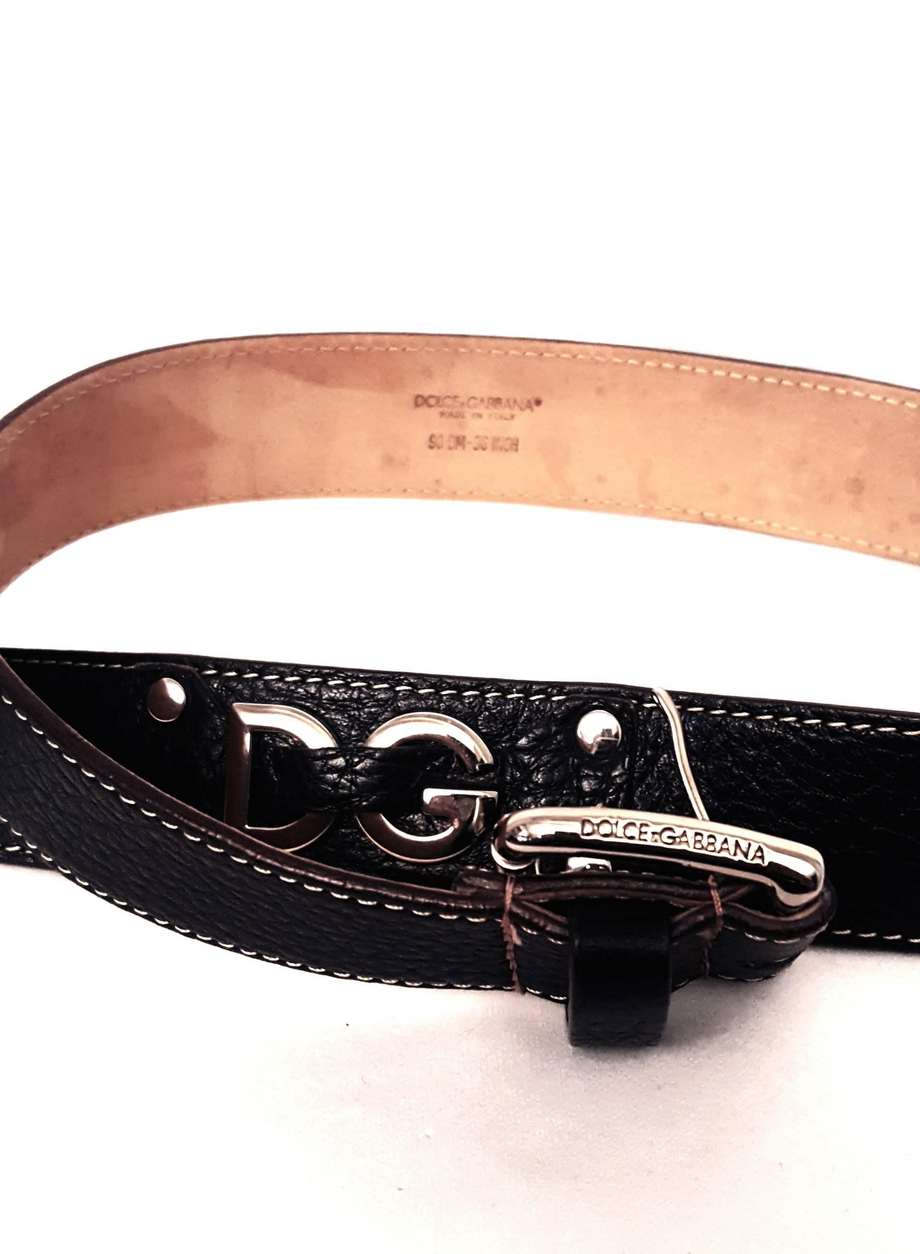 Dolce & Gabbana Black Pebbled Leather Belt  Logo on Belt and Silver Tone Buckle  In Excellent Condition For Sale In Palm Beach, FL