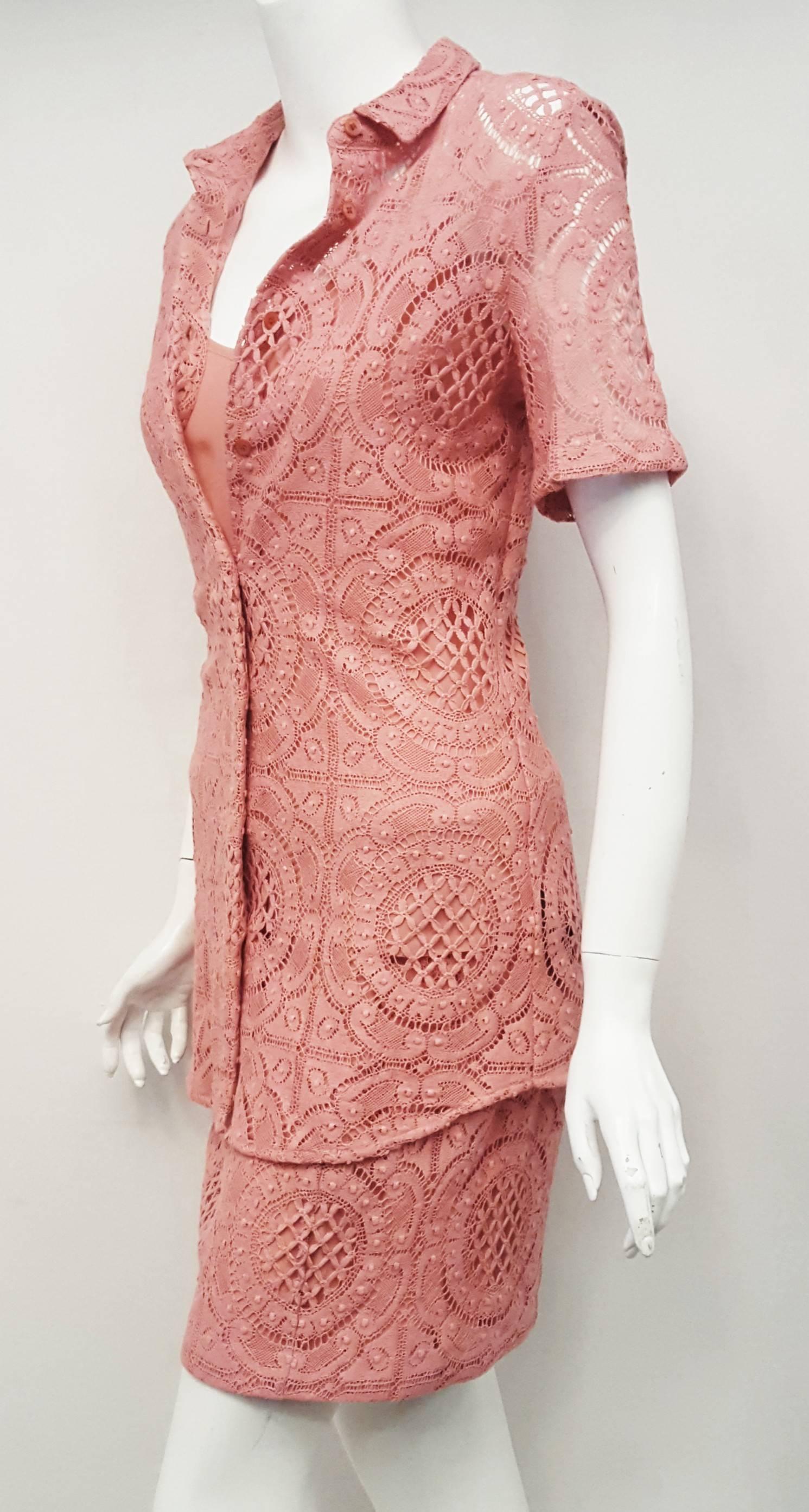 Burberry Pink Cotton Lace 3 Piece Ensemble with Silk Camisole 46 EU In Excellent Condition For Sale In Palm Beach, FL