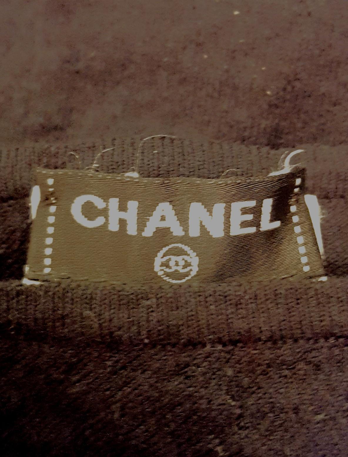 Chanel Black Sleeveless Pullover Dress Decorated w CC Gold Tone Zippers For Sale 2