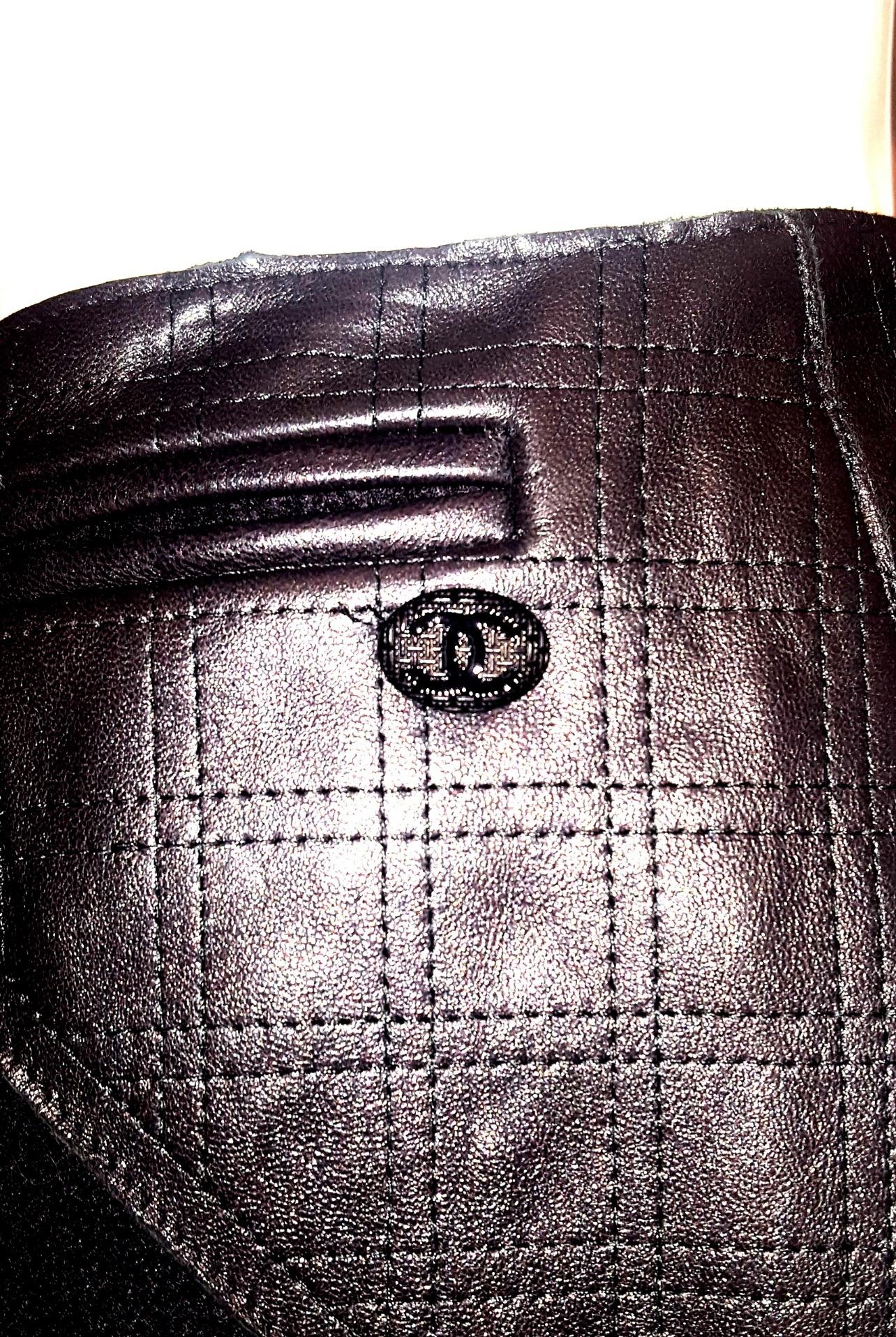 Chanel Black Wool Skirt W/ Leather Trim At Hip & Front of Skirt  1