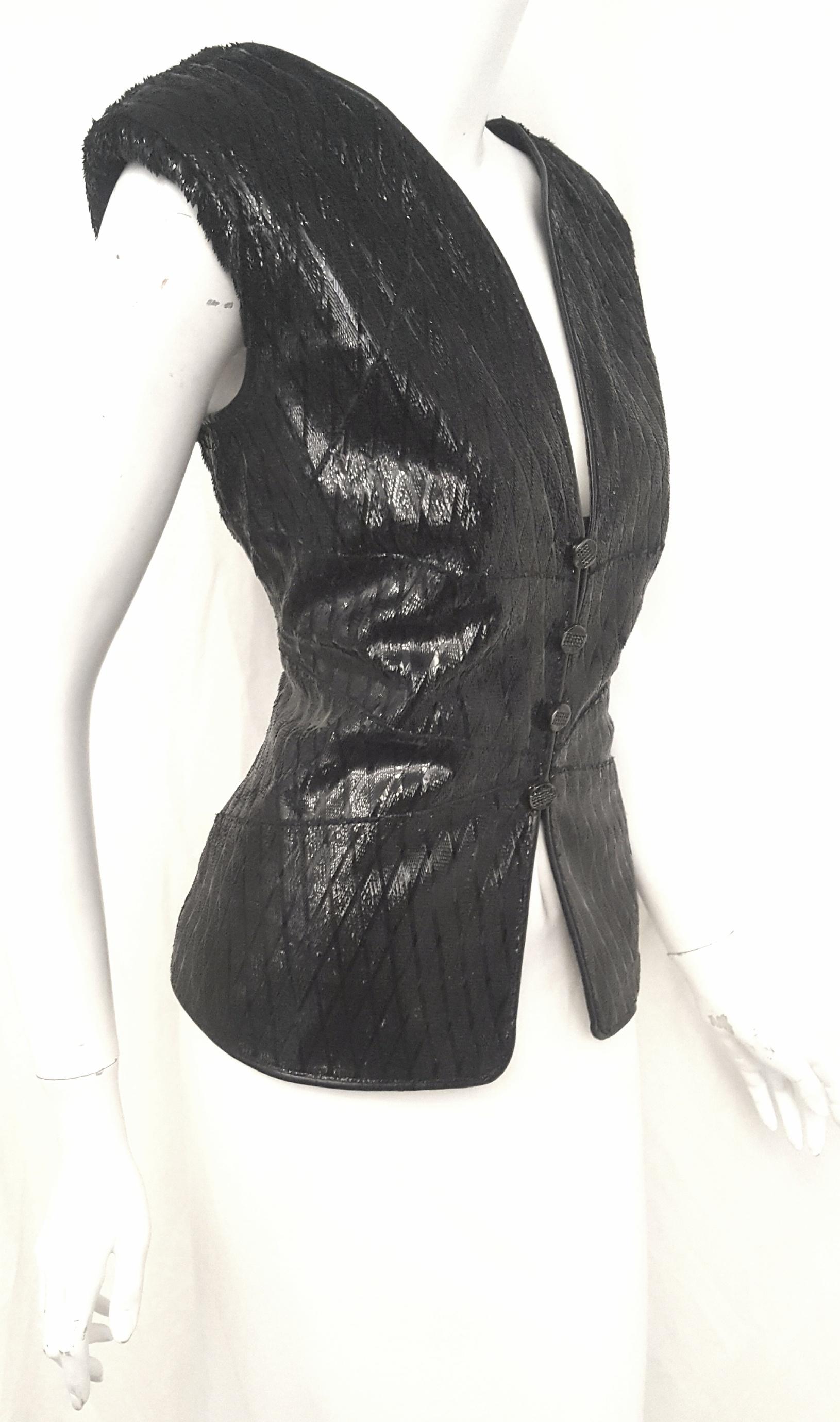 Chanel Midnight Blue Textured Lambskin Vest/Top  In Excellent Condition In Palm Beach, FL