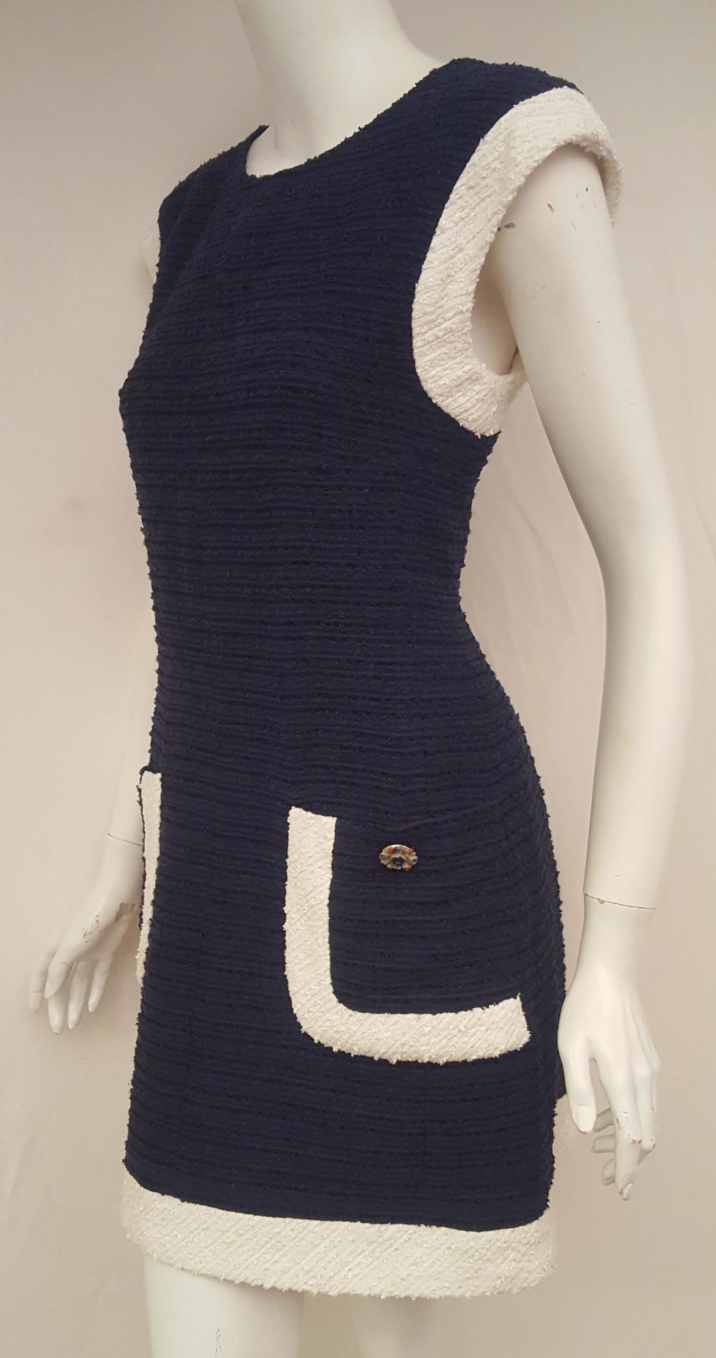 Chanel Navy and White Boucle Sleeveless From 2014 Runway Collection Dress In Excellent Condition In Palm Beach, FL