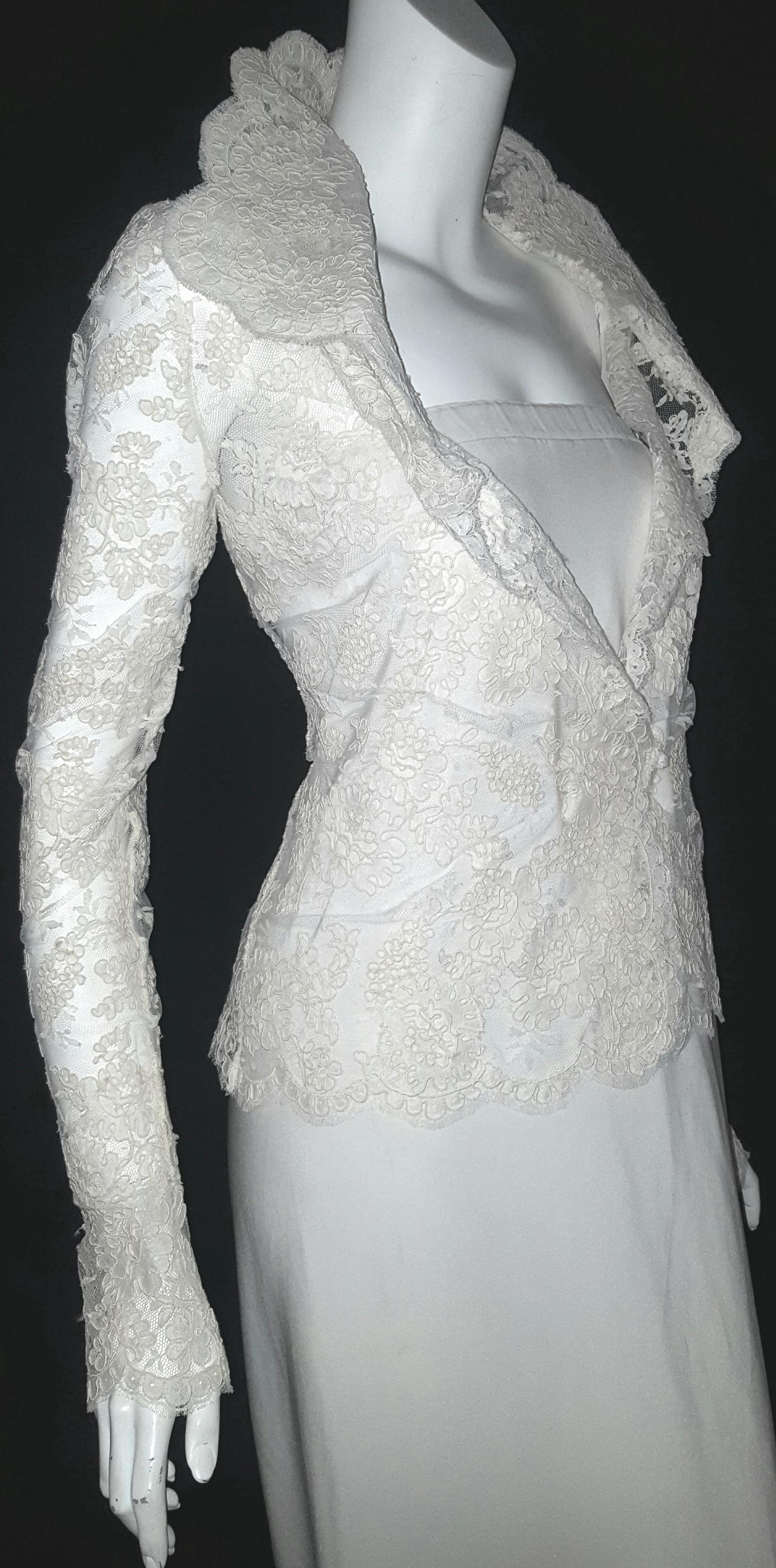 Valentino Ivory romantic top of cotton cord  floral lace with scalloped shirt collar, cuffs and hem.   This delicate Valentino jacket is unlined, so just add a silk camisole in same tone or contrasting color to highlight the cord lace design.  The