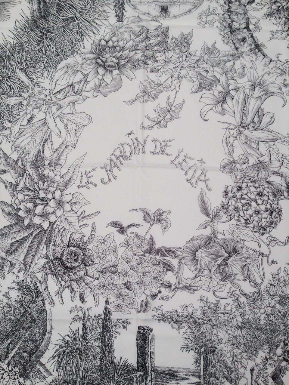 carre hermes le jardin de leila