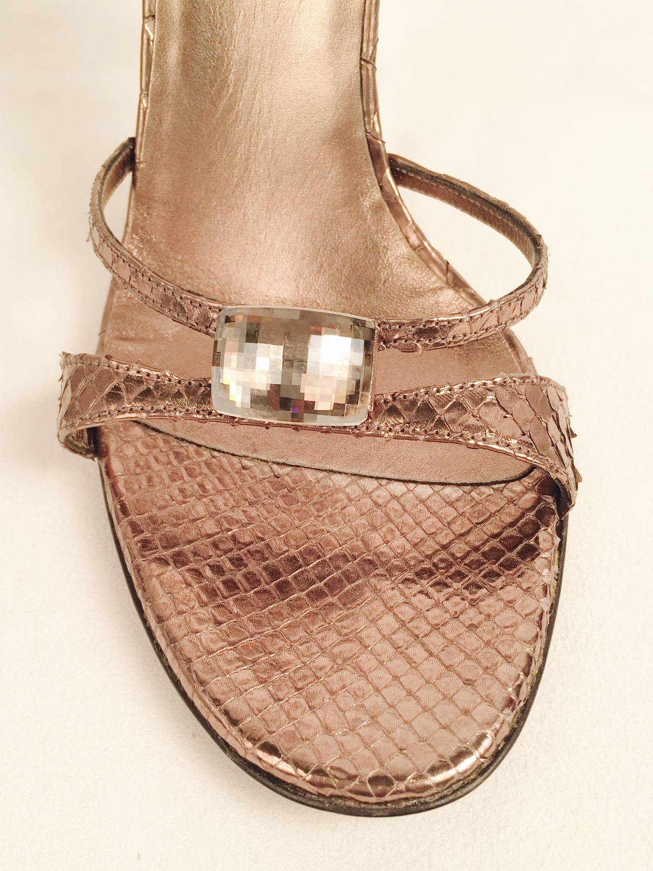 Gucci Mettalic Snakeskin High Heel Strappy Sandals In Excellent Condition For Sale In Palm Beach, FL