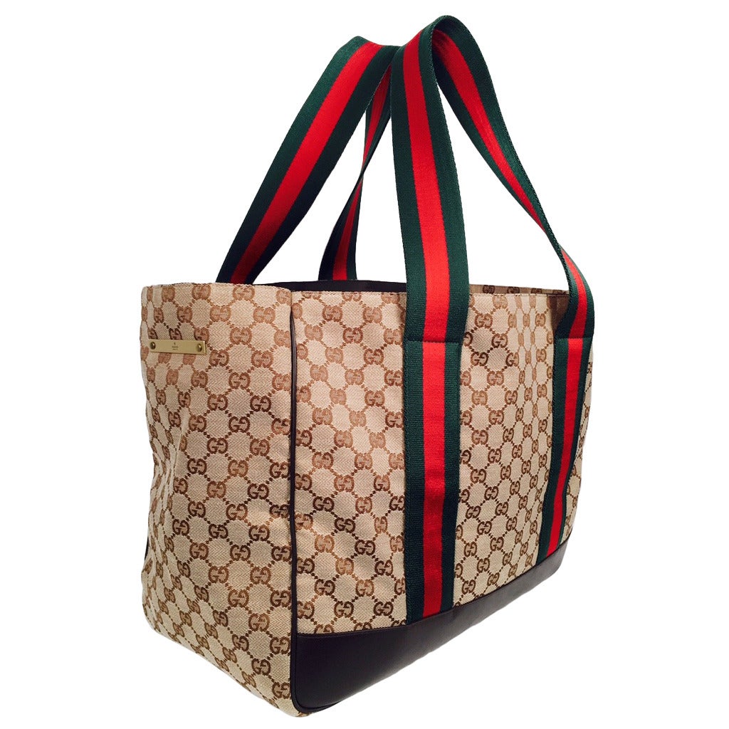 Brand New Gucci Monogram Canvas Dog Carrier For Sale at 1stDibs gucci