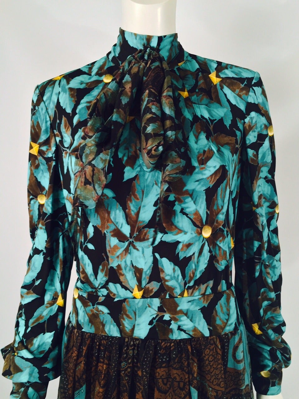 New CLASS Roberto Cavalli Long Sleeve Print Evening Gown In New Condition For Sale In Palm Beach, FL